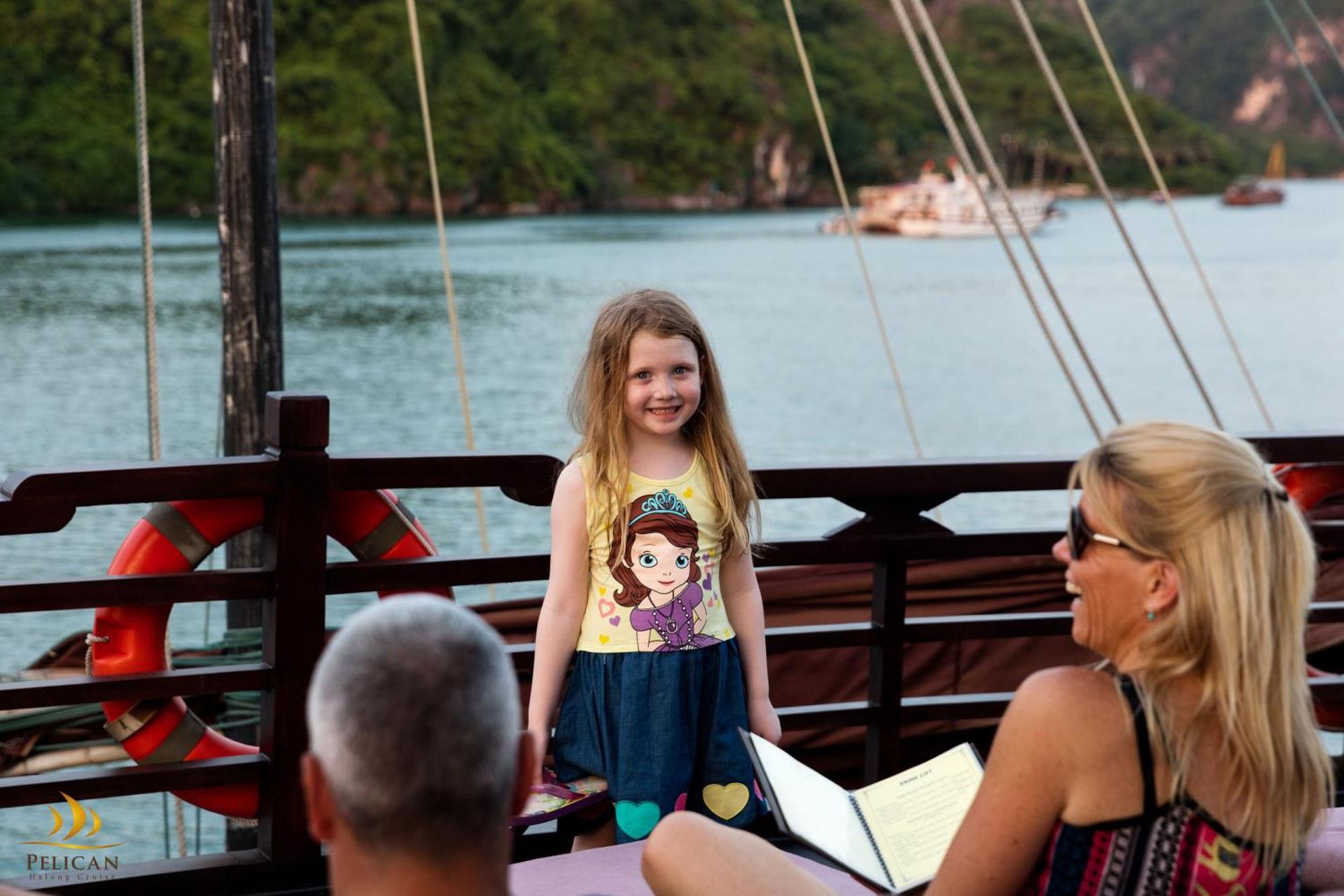 Pelican Classic Cruise ハロン エクステリア 写真